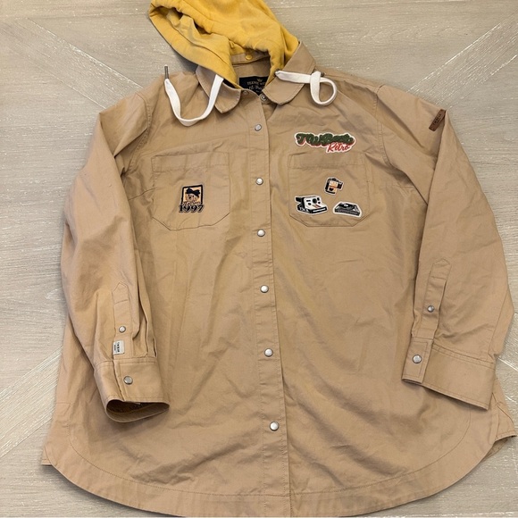 Teenie Weenie All That Bear Hoodie with unique T.W. Bear Details - Picture 1 of 10